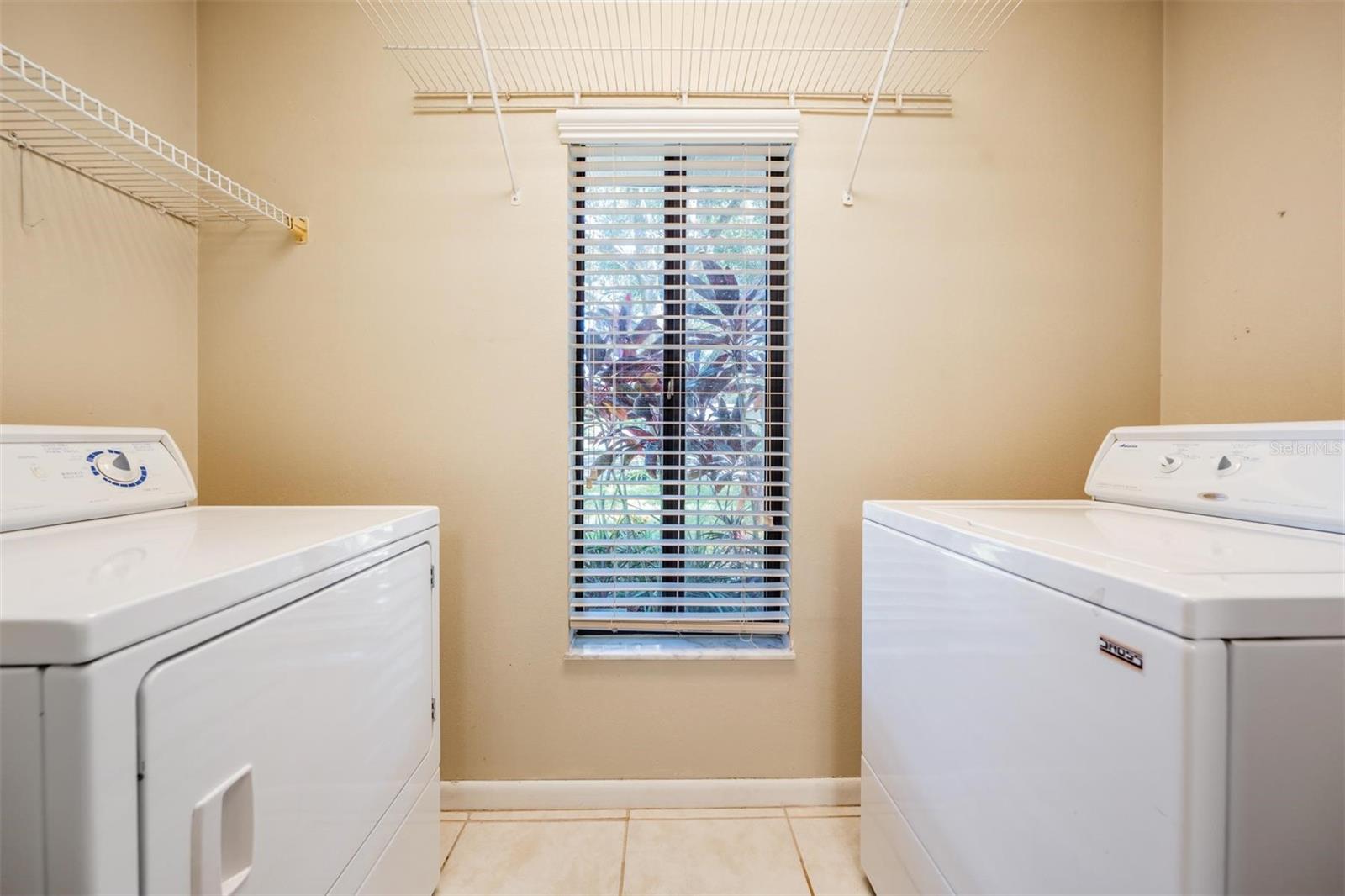 2326 FORREST CREST CIR, LUTZ, FL, 33549