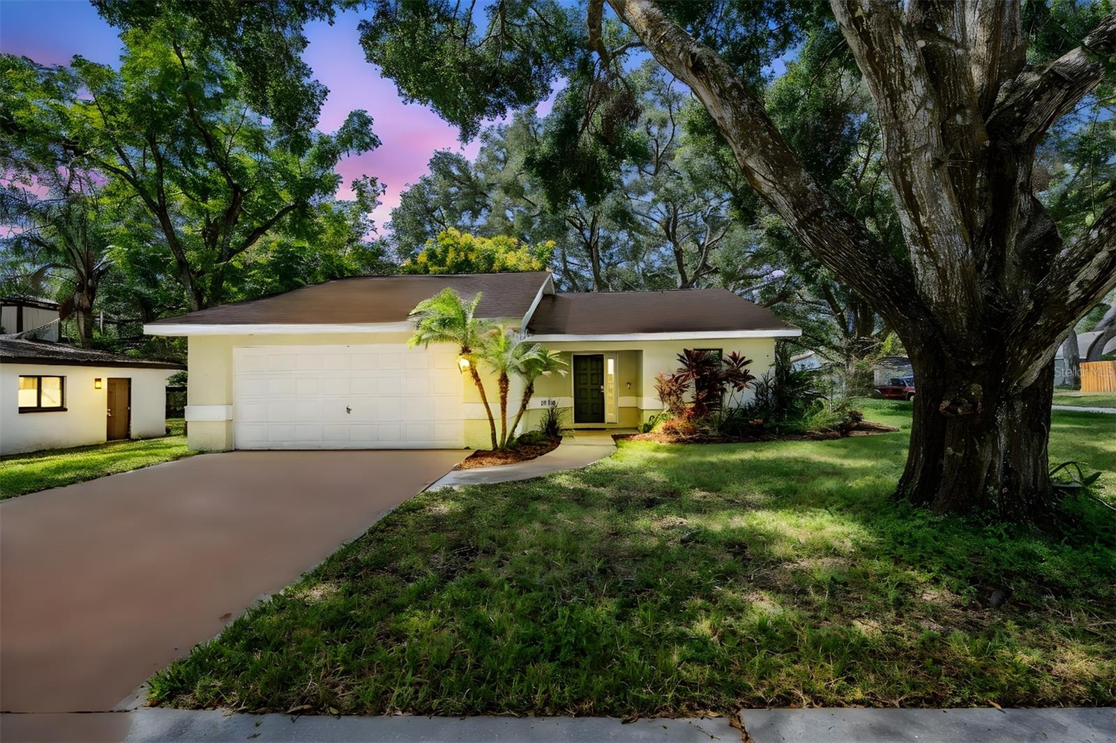 2326 FORREST CREST CIR, LUTZ, FL, 33549
