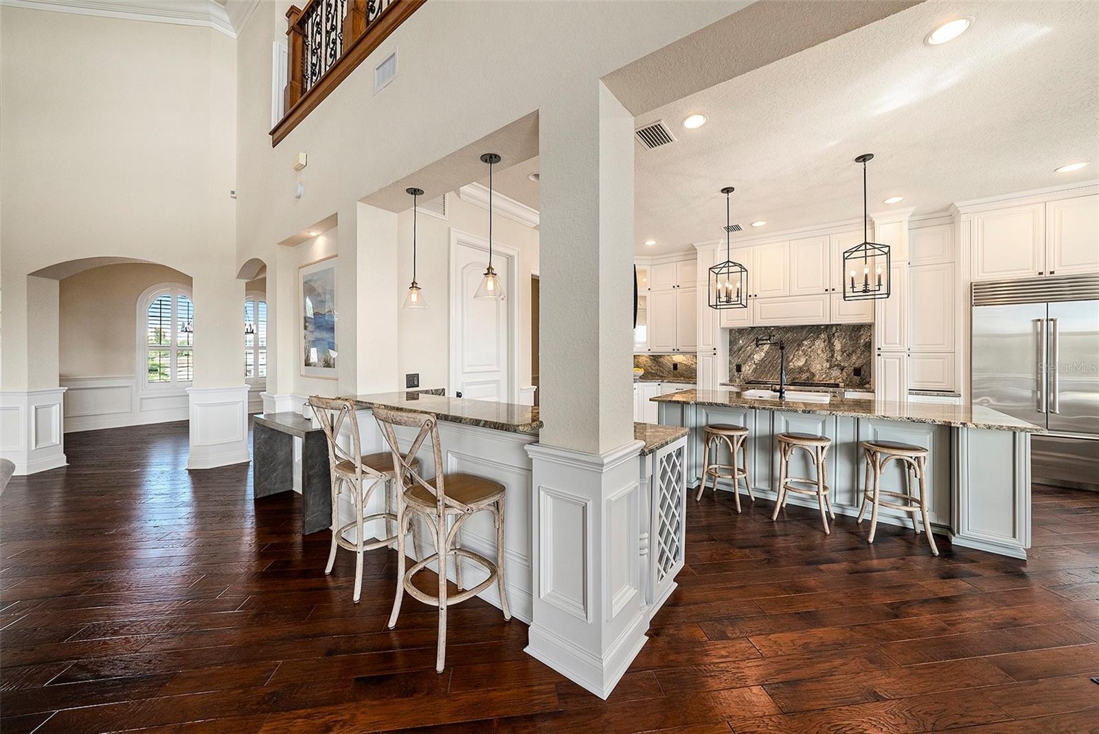 TB8431098 Property Photo