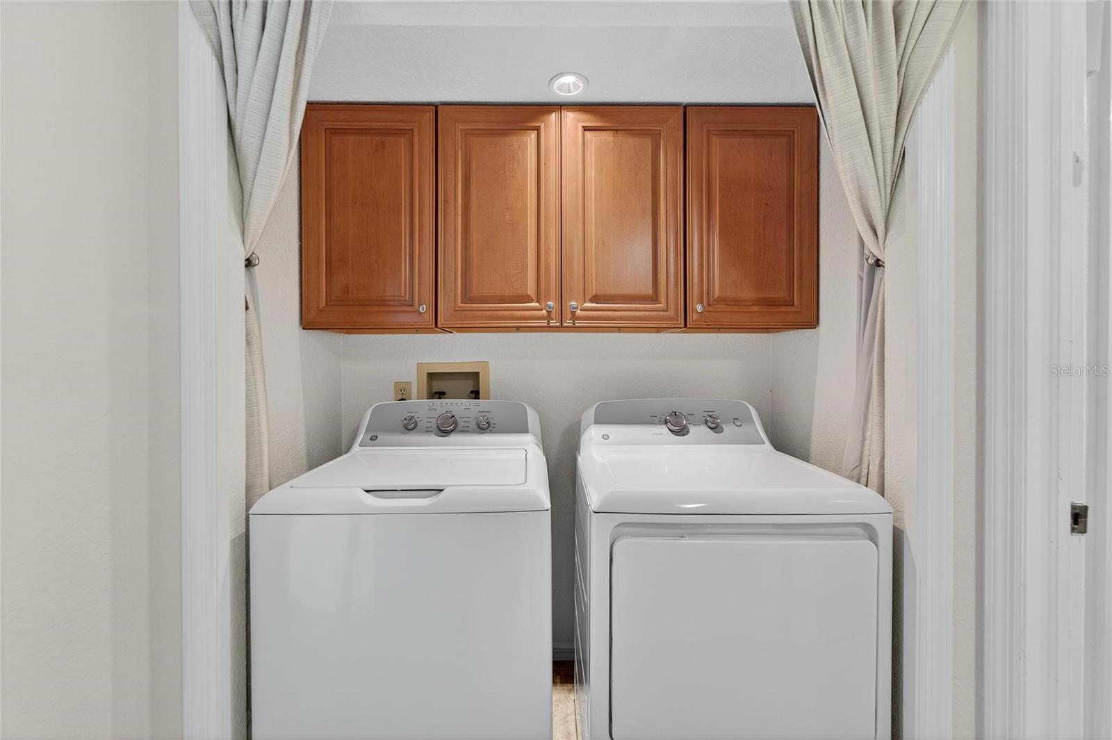 9558 TARA CAY CT #21, SEMINOLE, FL, 33776