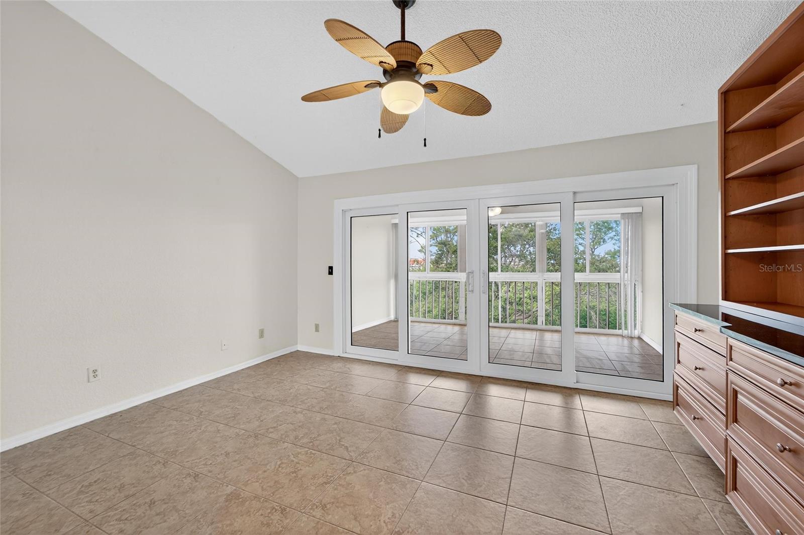 9558 TARA CAY CT #21, SEMINOLE, FL, 33776