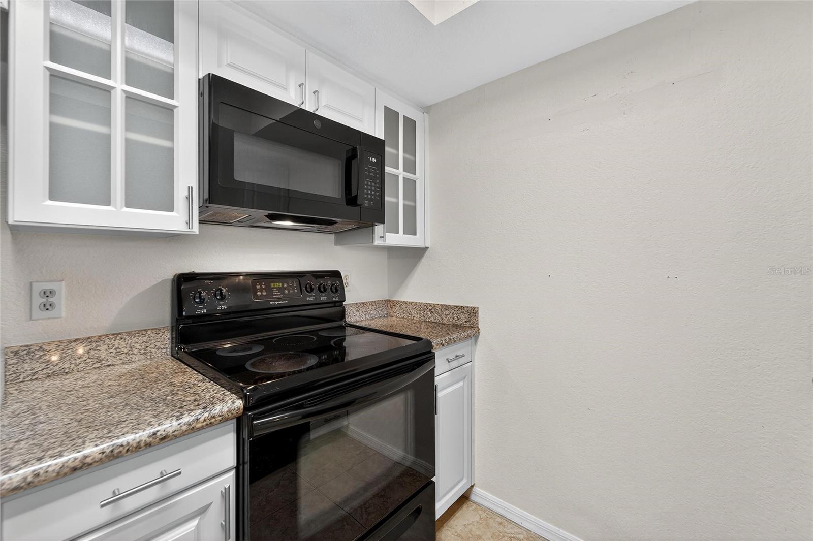 9558 TARA CAY CT #21, SEMINOLE, FL, 33776