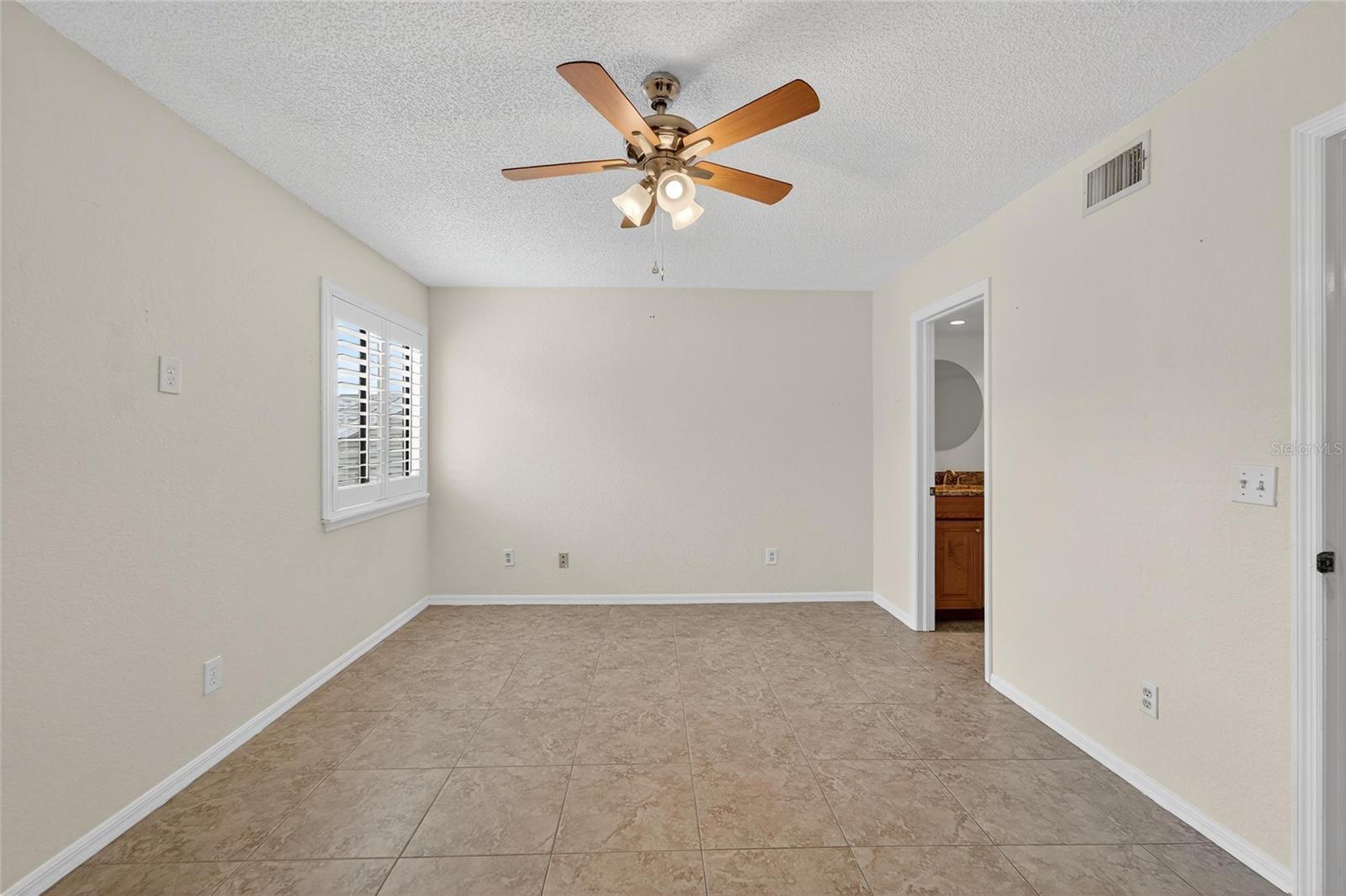 9558 TARA CAY CT #21, SEMINOLE, FL, 33776