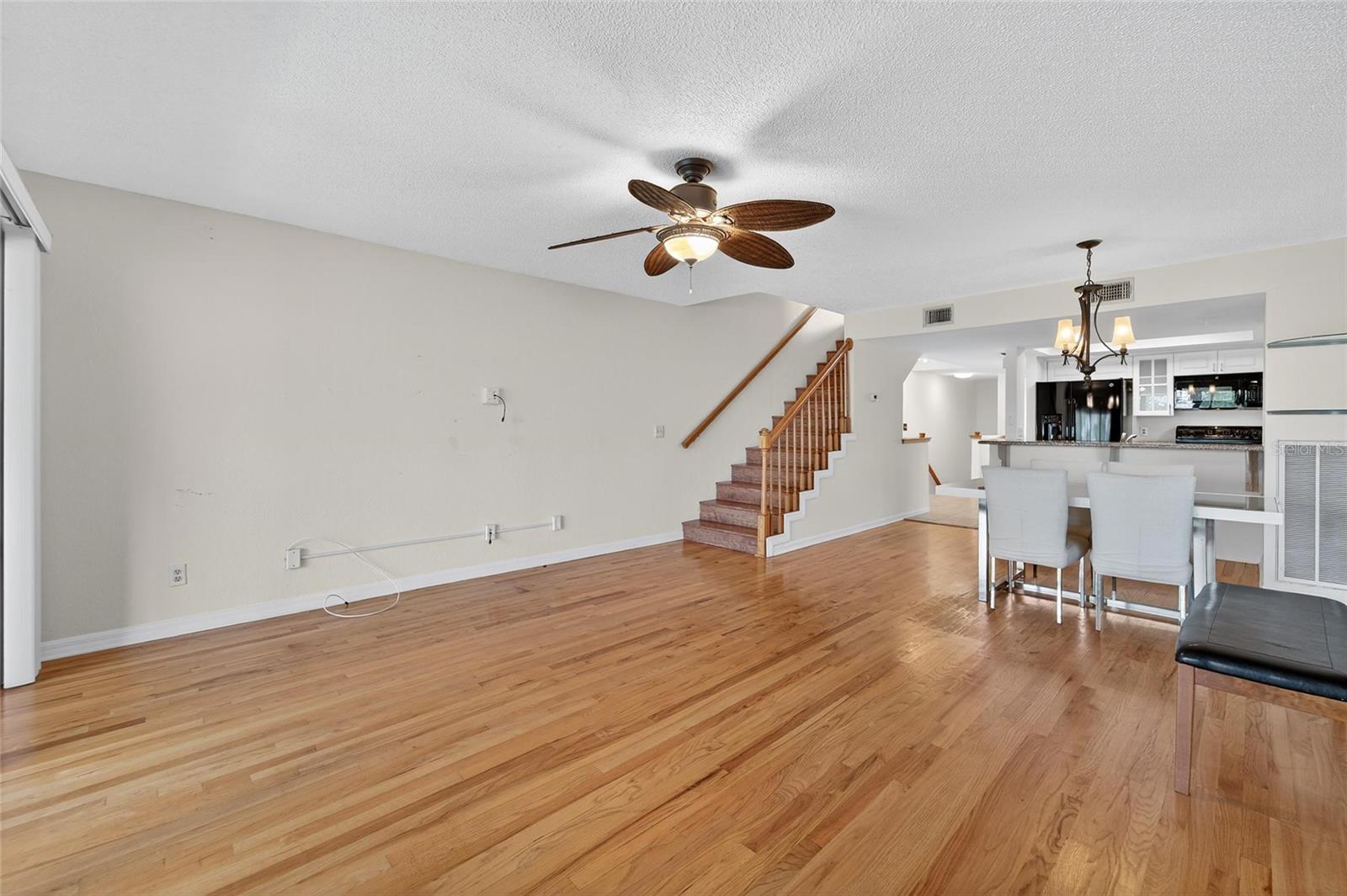 9558 TARA CAY CT #21, SEMINOLE, FL, 33776