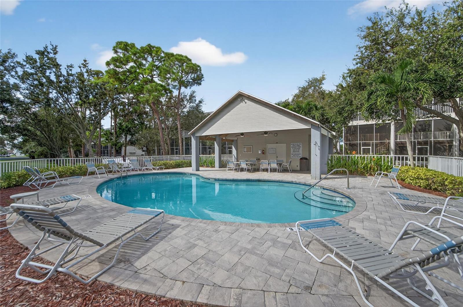 9558 TARA CAY CT #21, SEMINOLE, FL, 33776