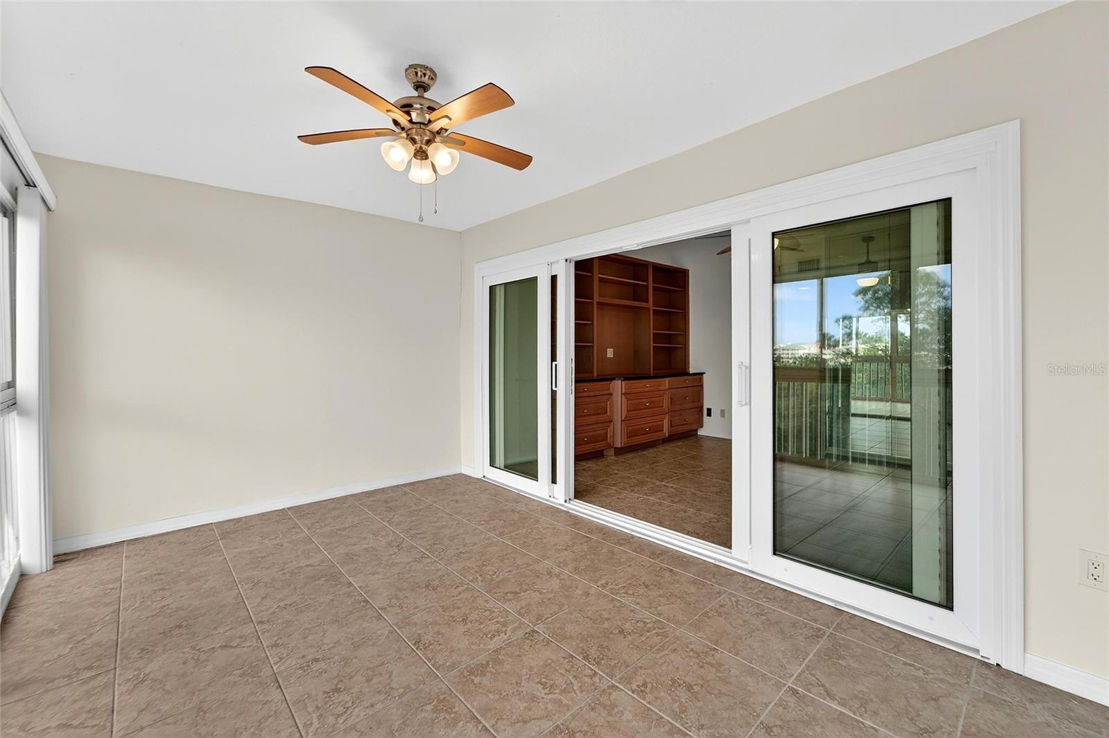 9558 TARA CAY CT #21, SEMINOLE, FL, 33776