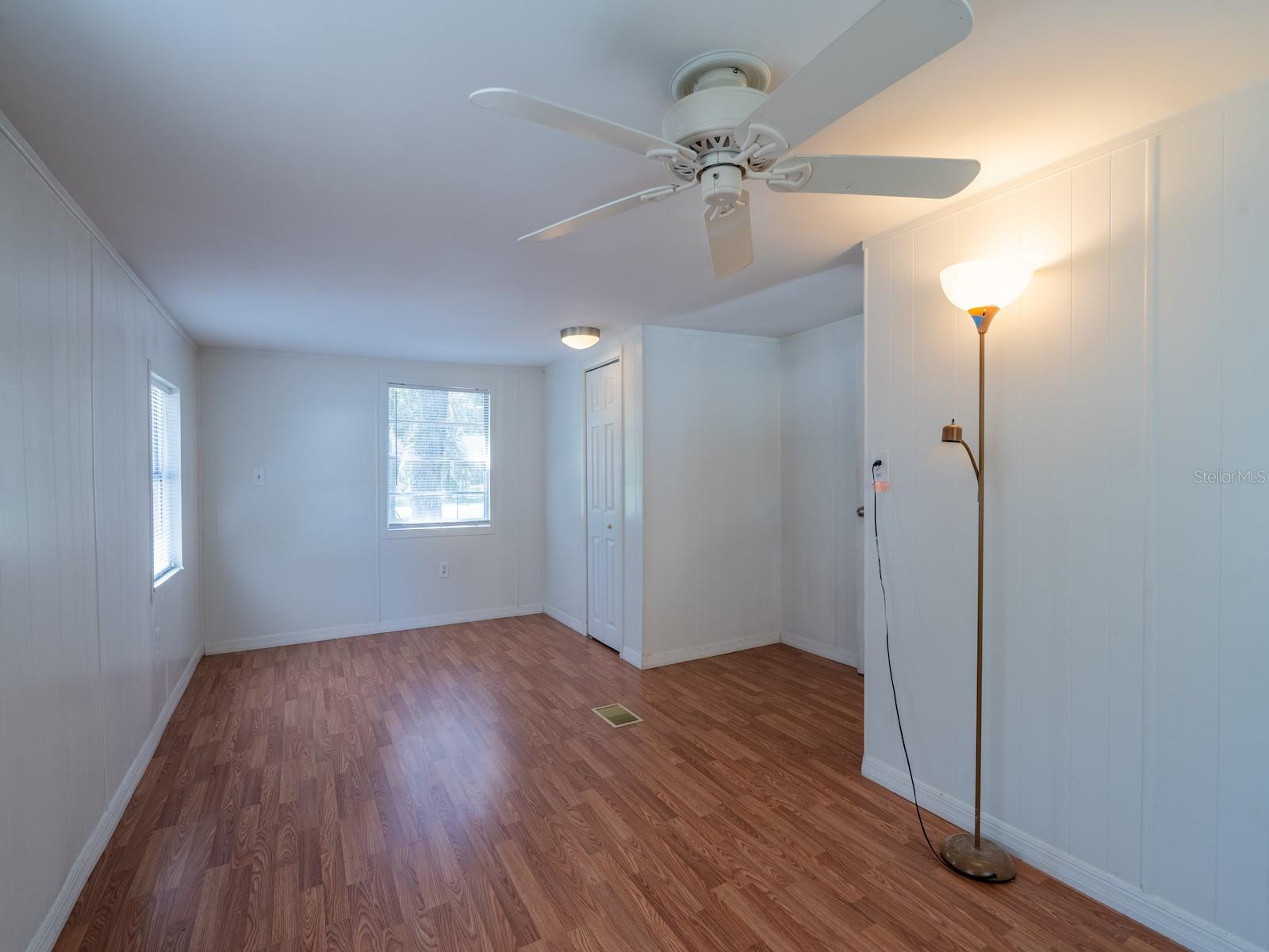 OM710215 Property Photo