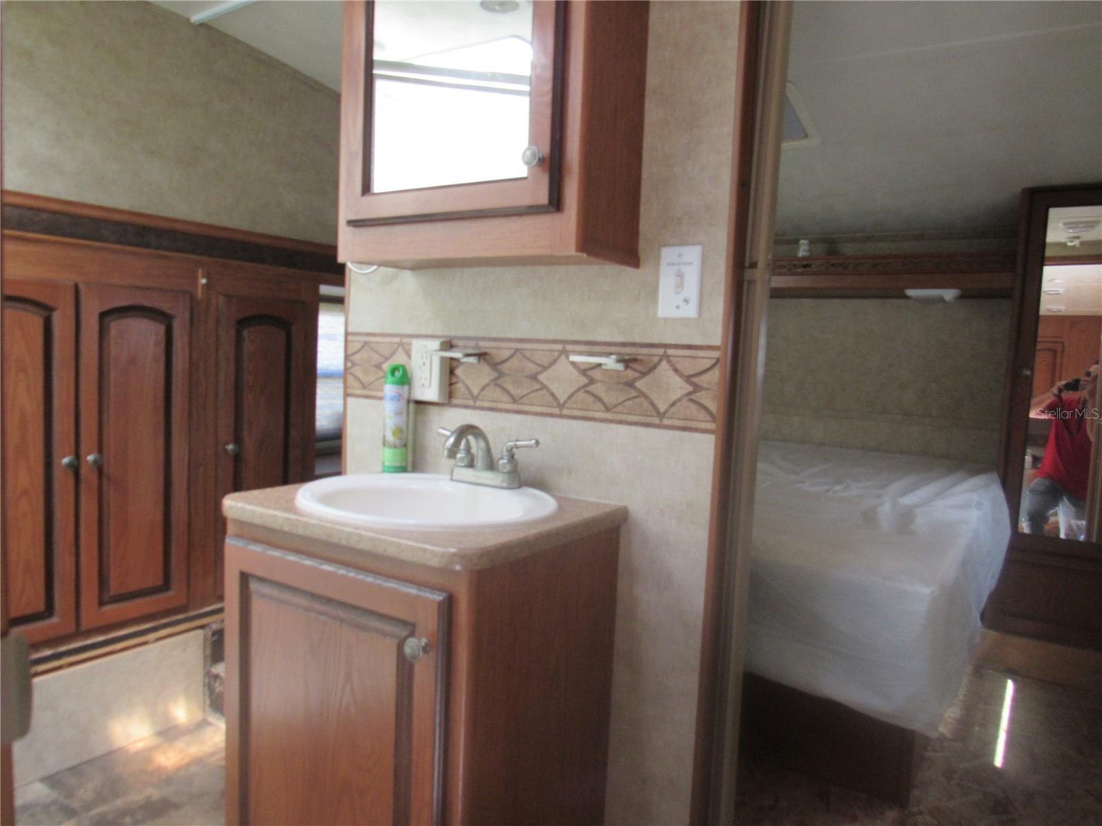 OM710226 Property Photo