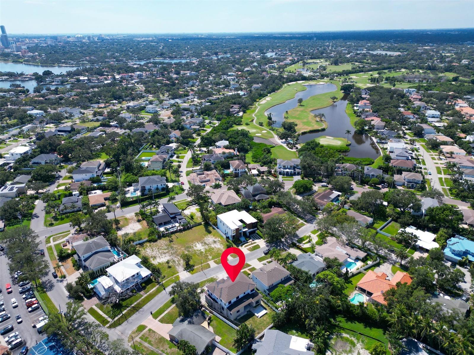 TB8431127 Property Photo