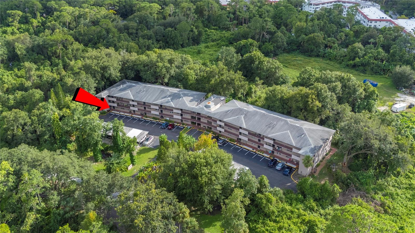 P4936409 Property Photo