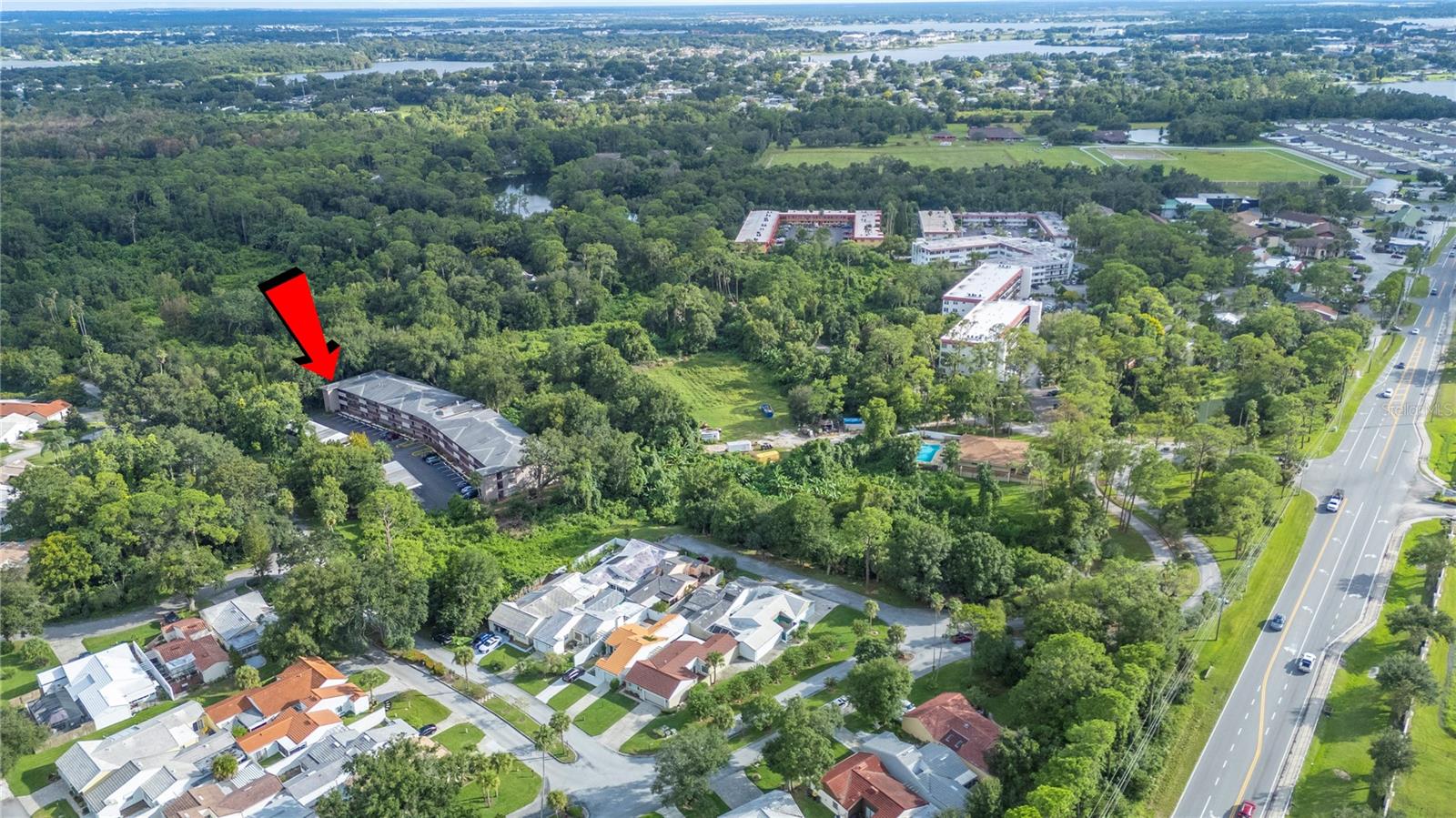 P4936409 Property Photo