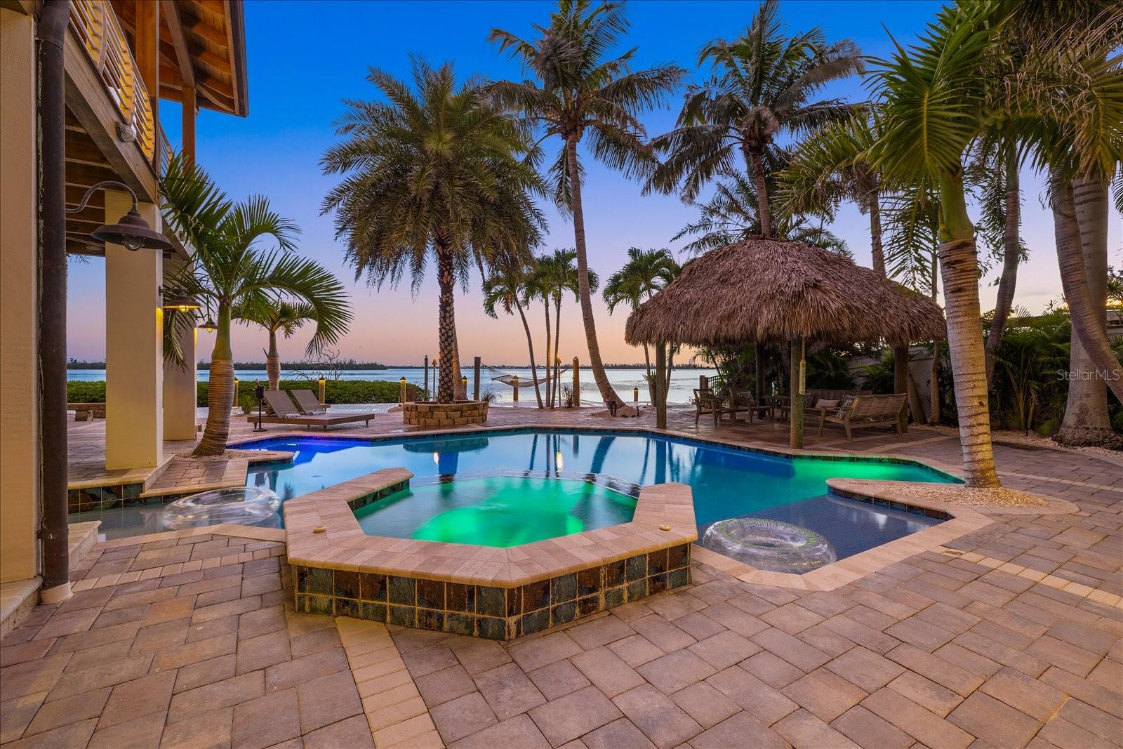 A4666175 Property Photo