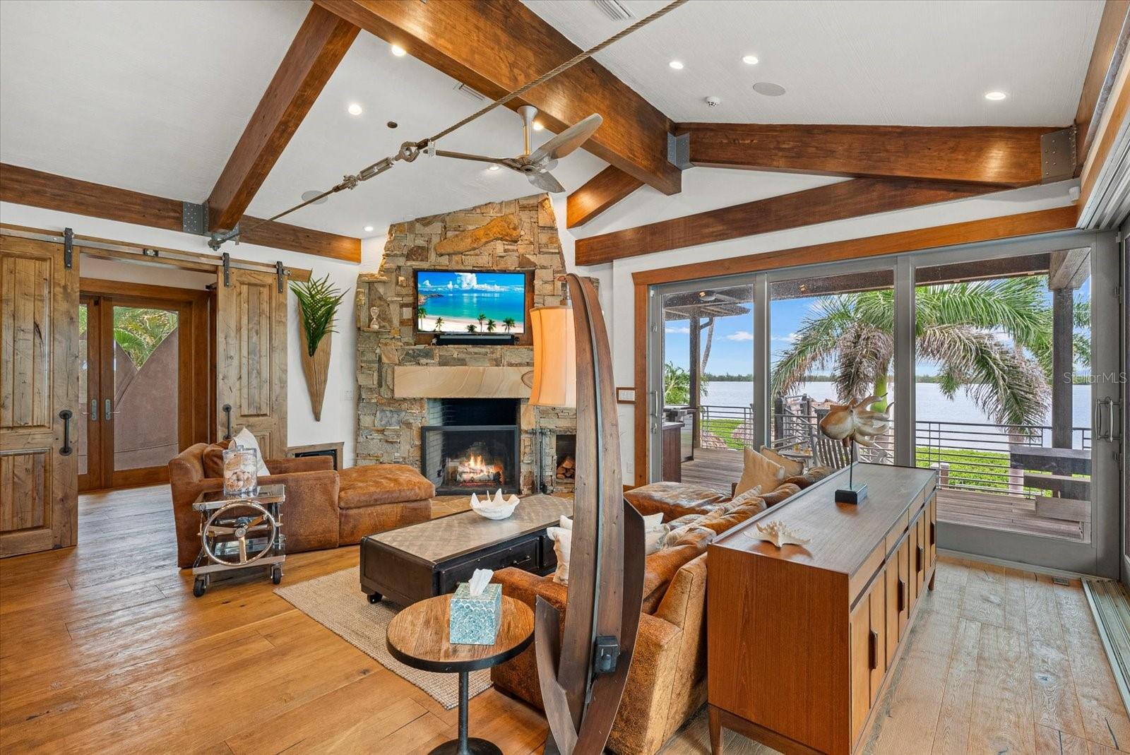 A4666175 Property Photo