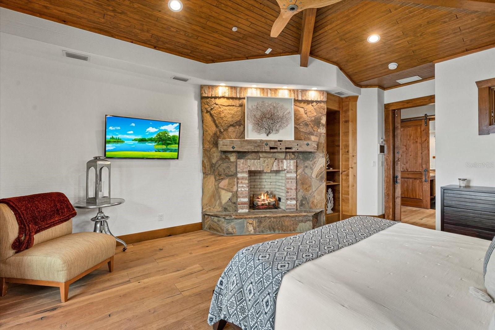 A4666175 Property Photo