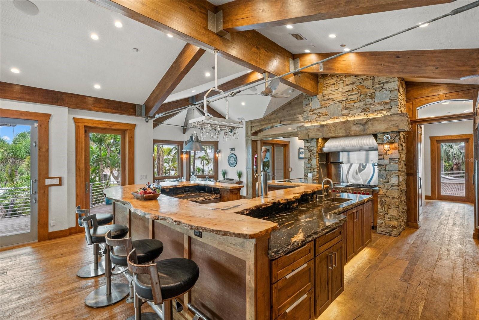 A4666175 Property Photo