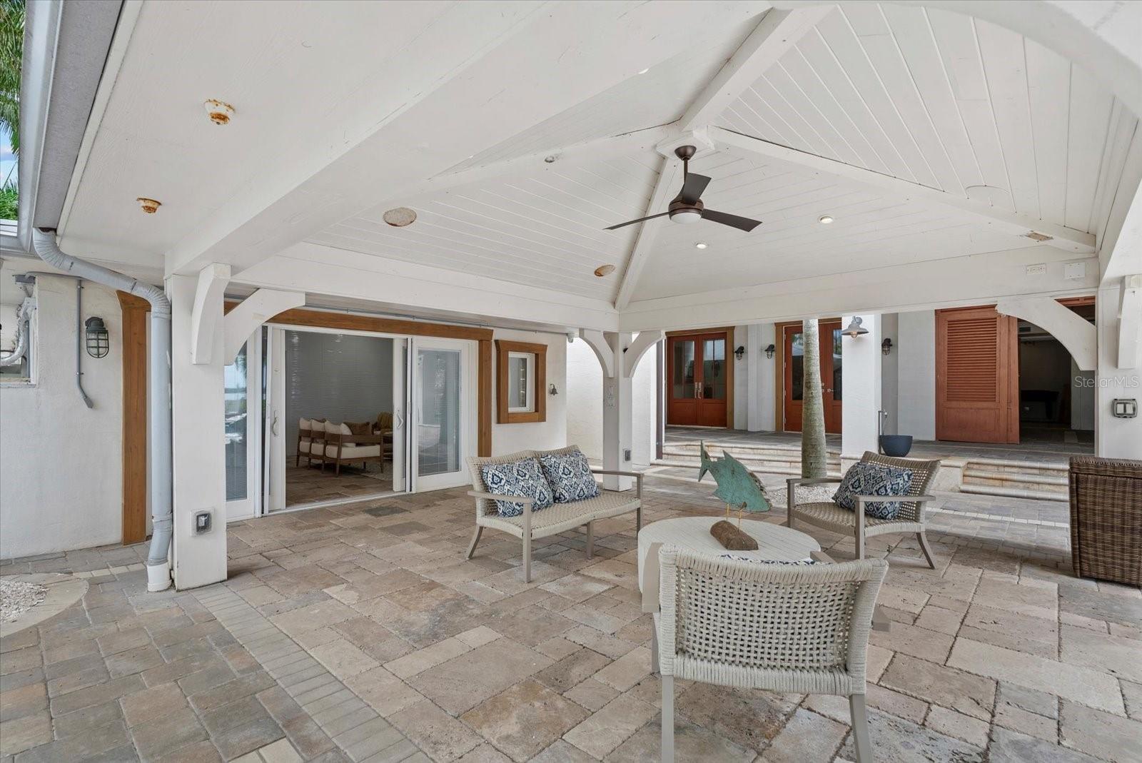 A4666175 Property Photo