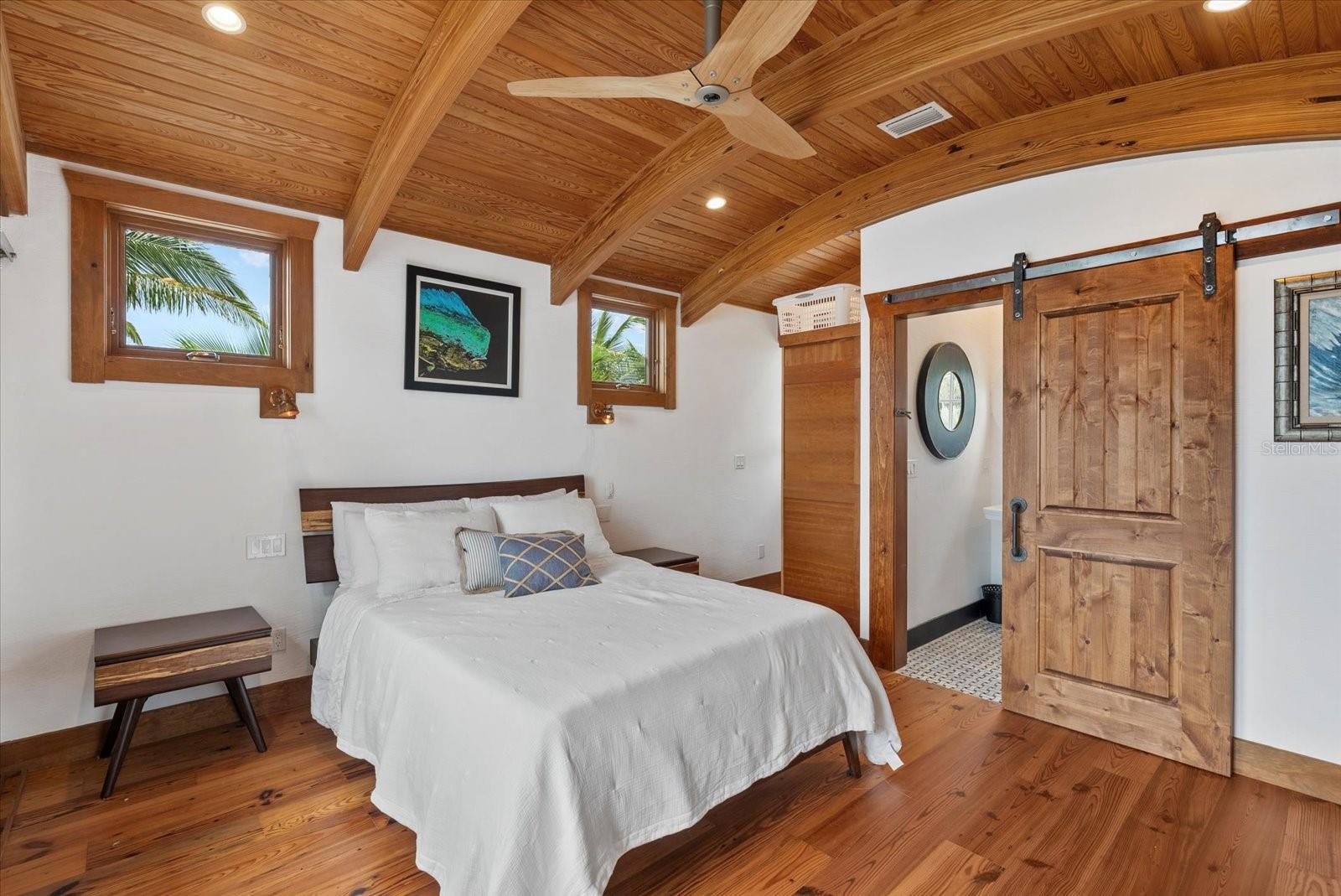 A4666175 Property Photo