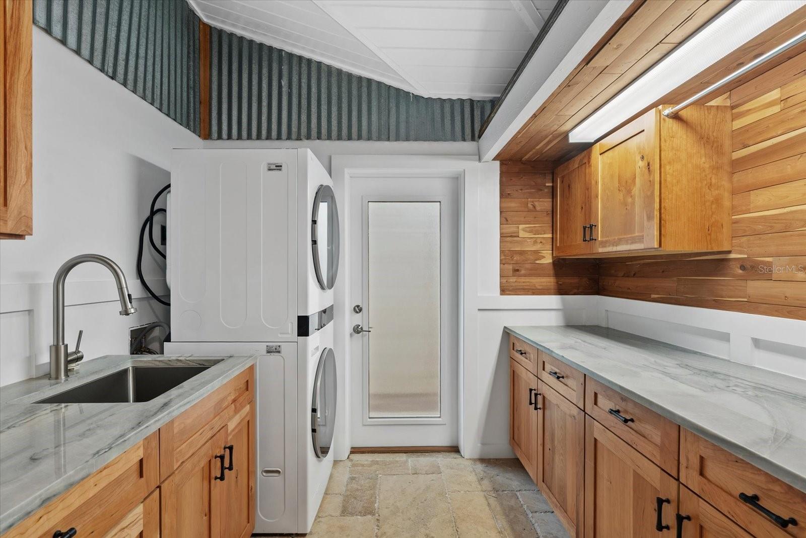 A4666175 Property Photo