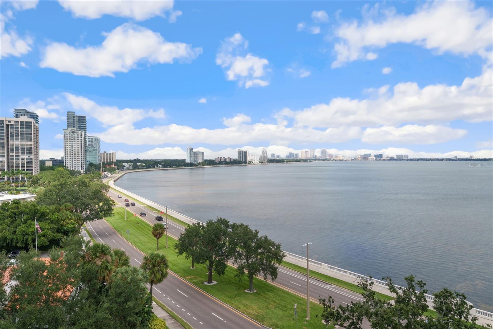 TB8431159 Property Photo