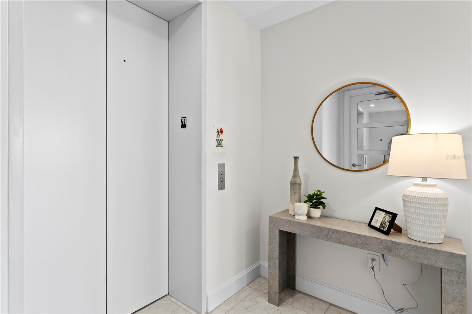 TB8431159 Property Photo