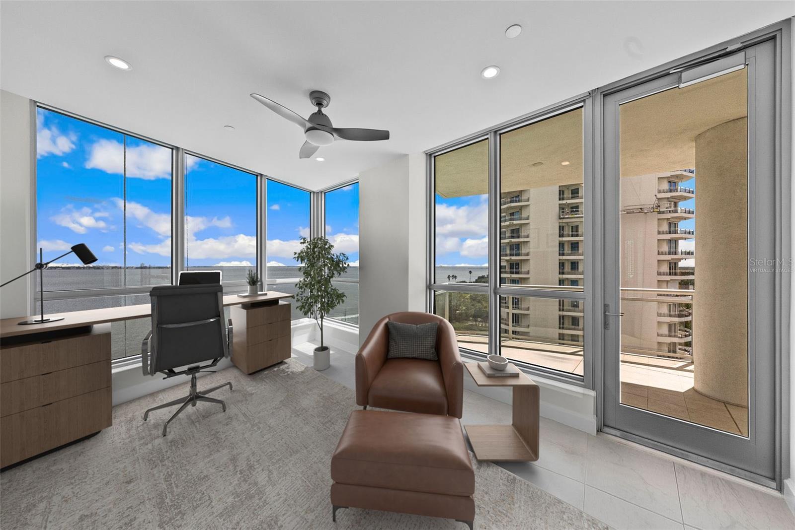 TB8431159 Property Photo