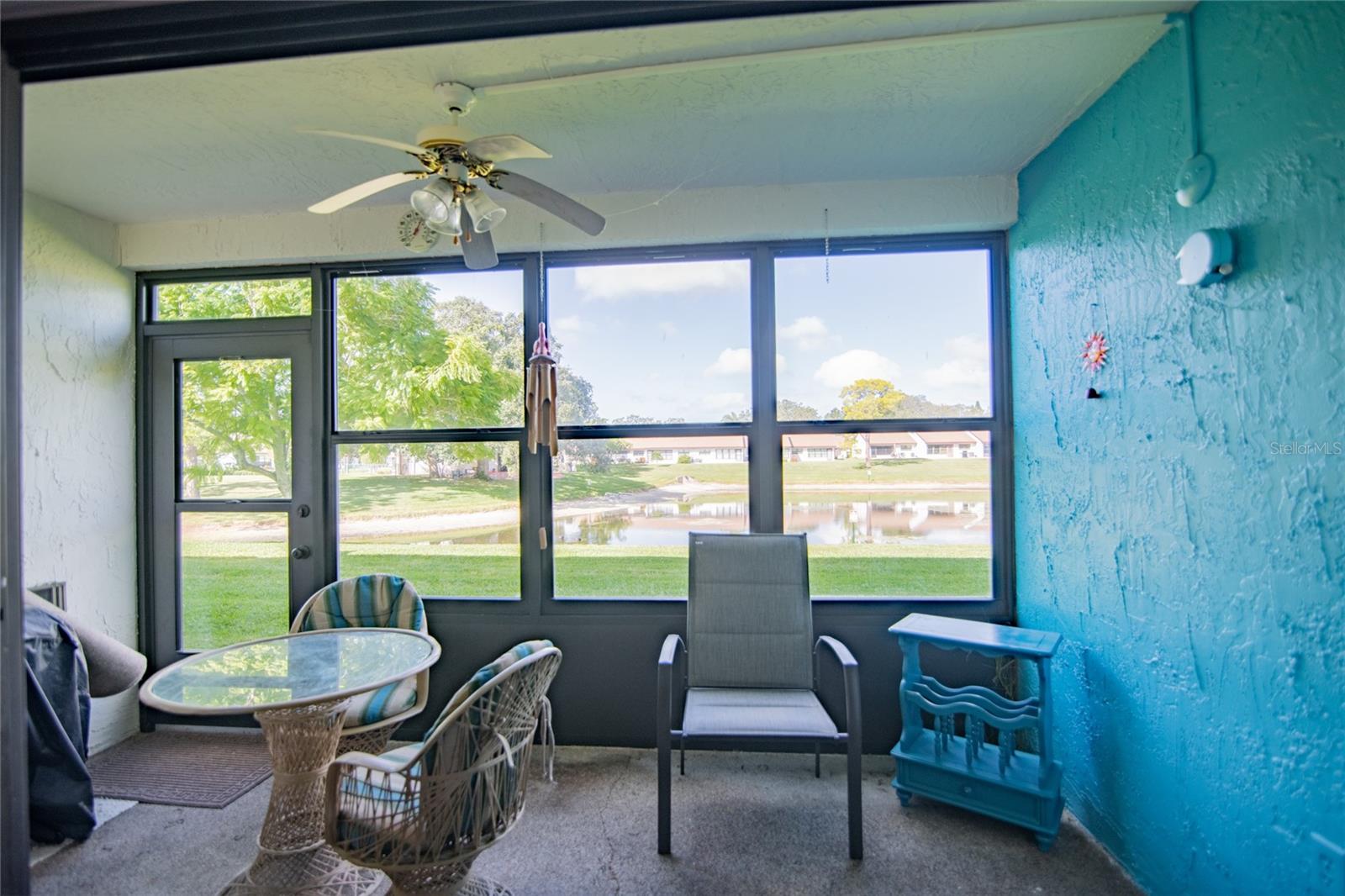 TB8431213 Property Photo