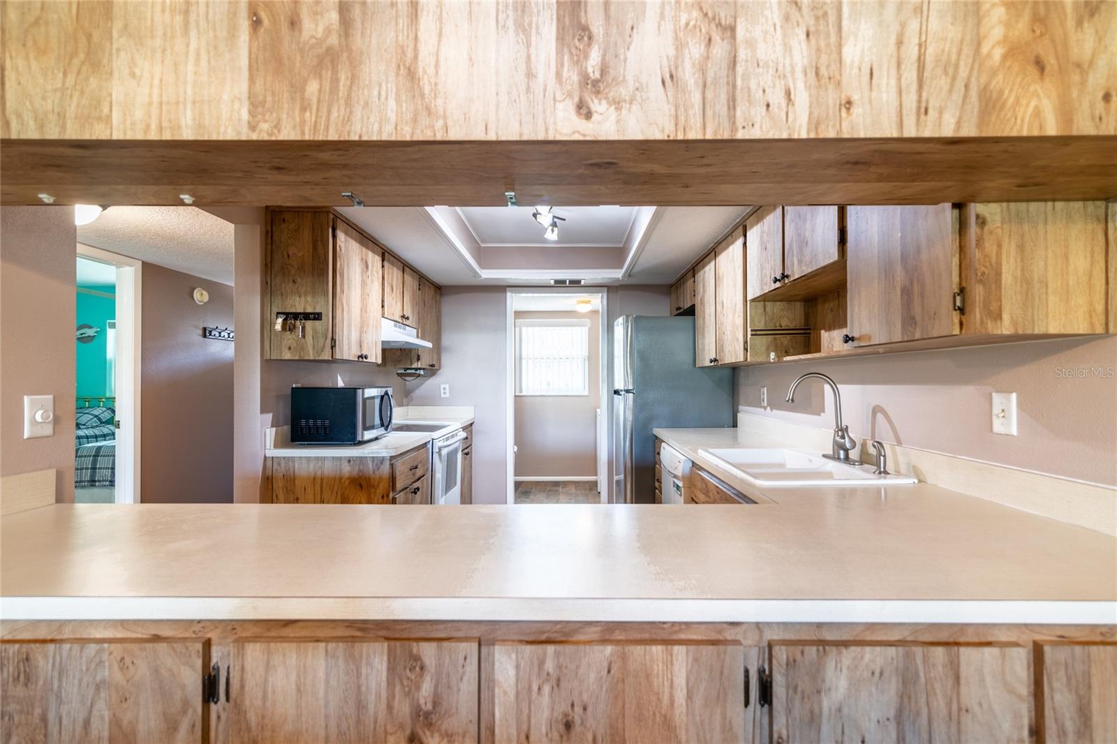 TB8431213 Property Photo