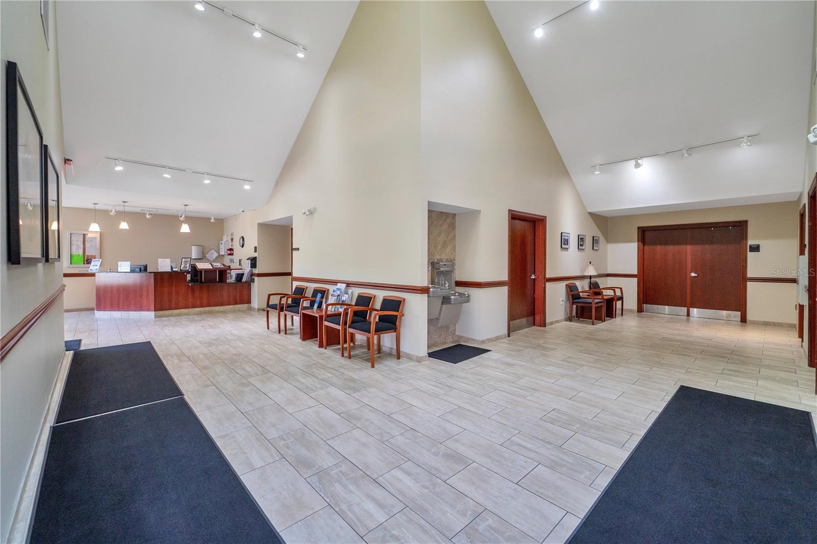 5157 STERLING MANOR DR, TAMPA, FL, 33647