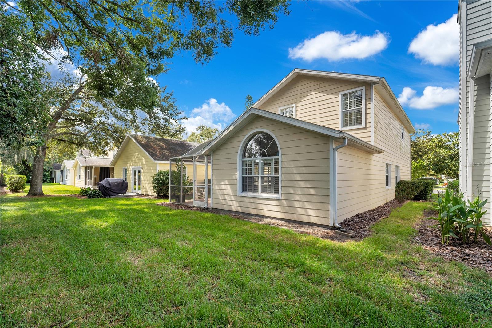 5157 STERLING MANOR DR, TAMPA, FL, 33647