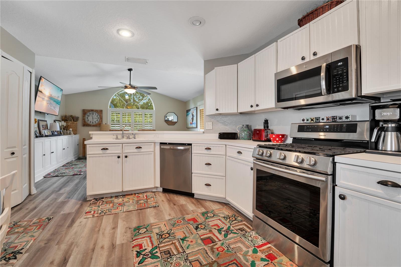 5157 STERLING MANOR DR, TAMPA, FL, 33647