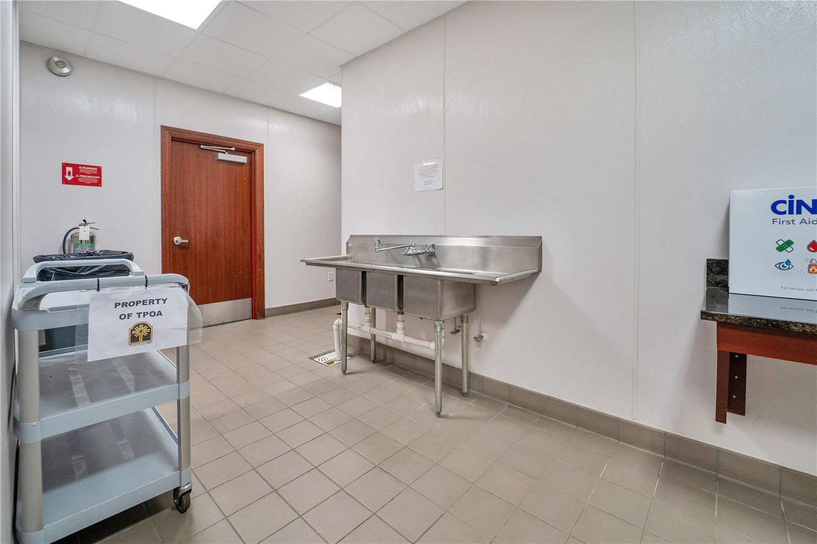 5157 STERLING MANOR DR, TAMPA, FL, 33647