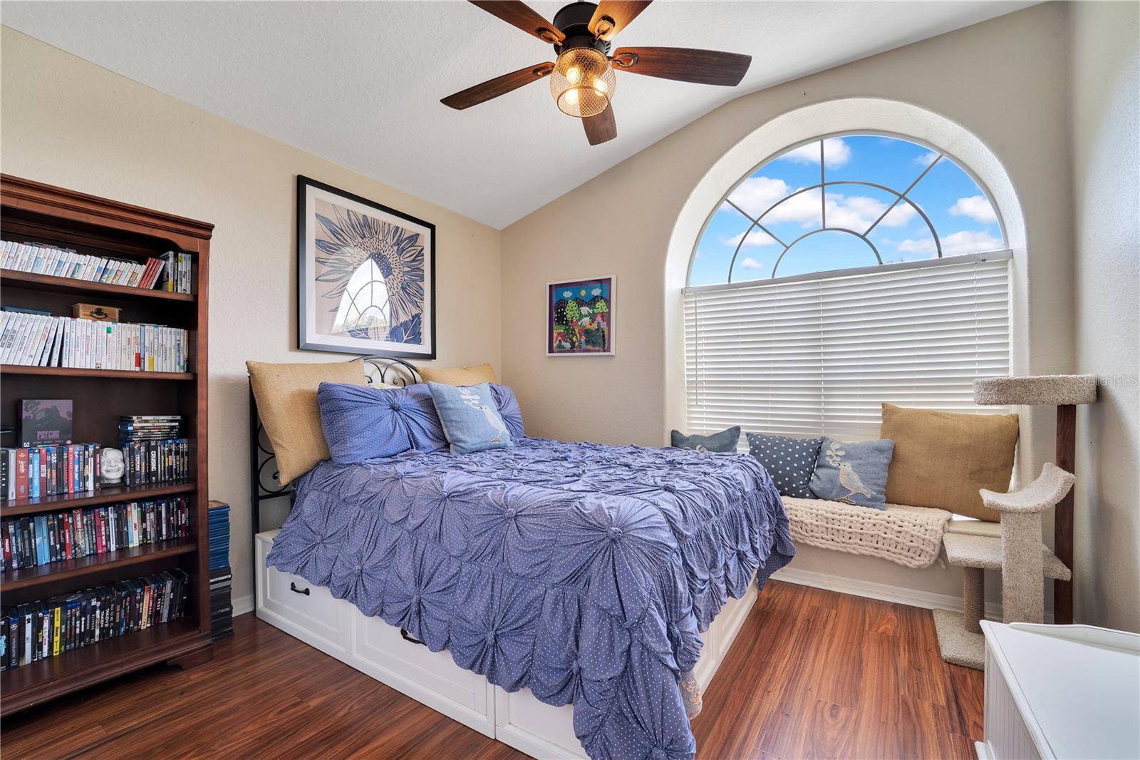 5157 STERLING MANOR DR, TAMPA, FL, 33647