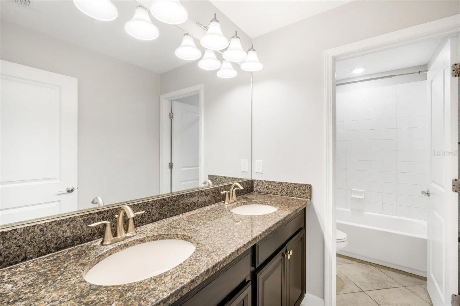 13216 ORCA SOUND DR, RIVERVIEW, FL, 33579