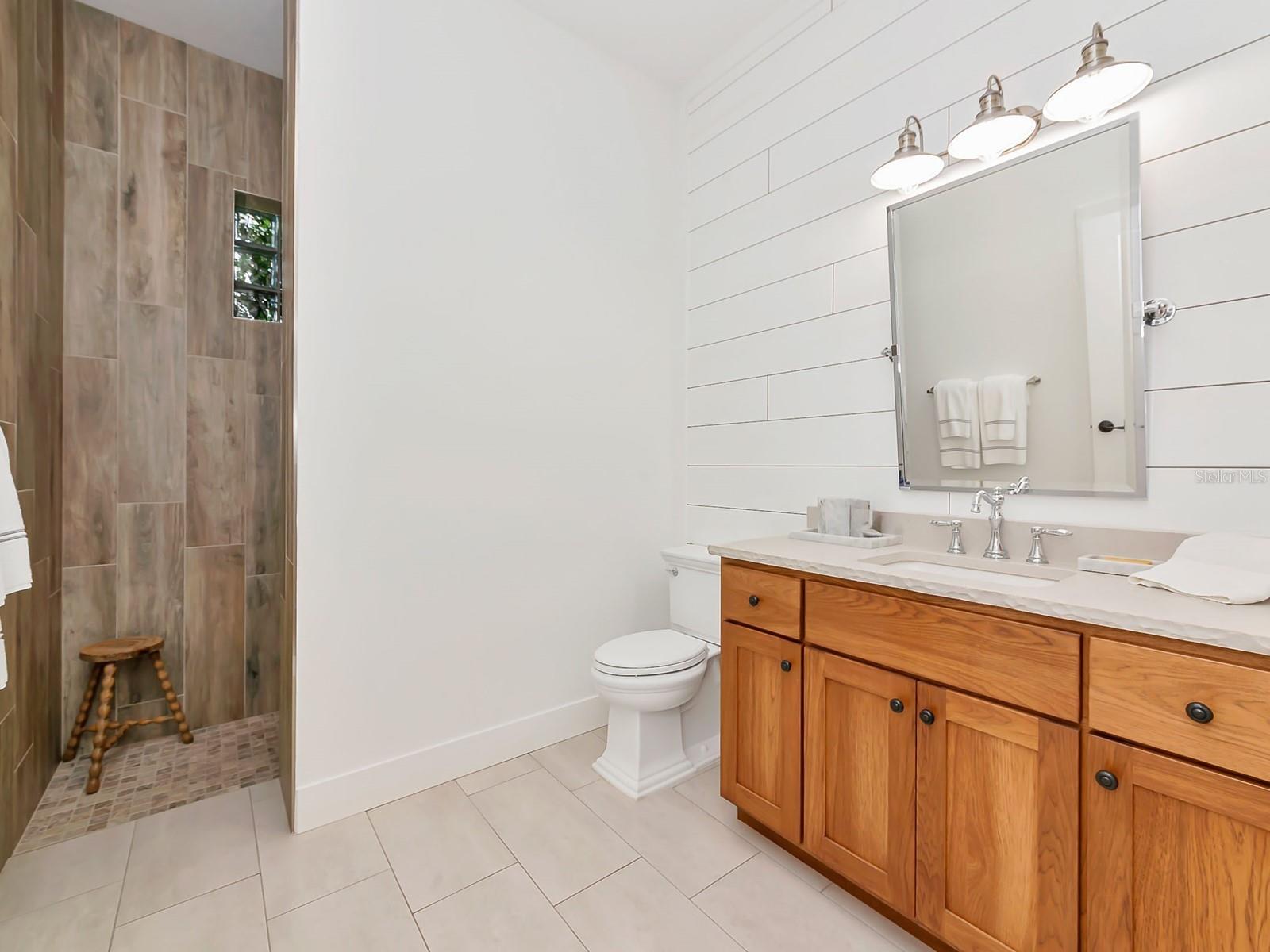 1406 DEER HAMMOCK RD, SARASOTA, FL, 34240