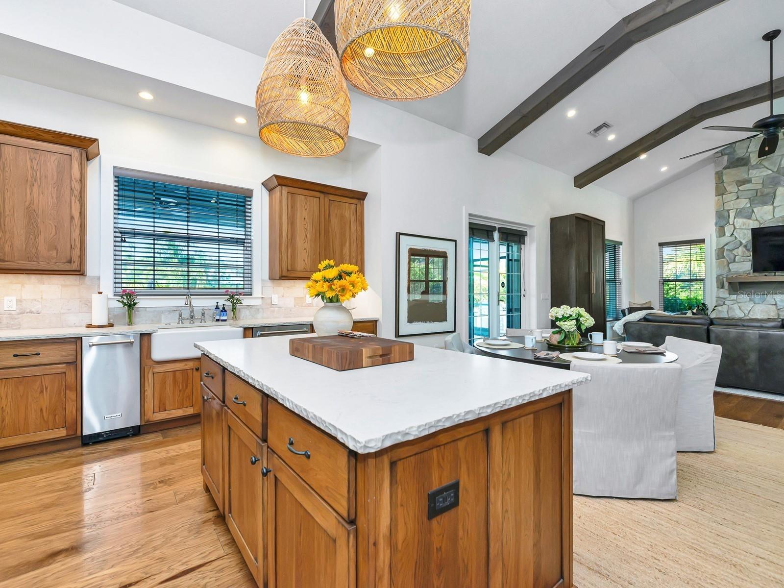 1406 DEER HAMMOCK RD, SARASOTA, FL, 34240