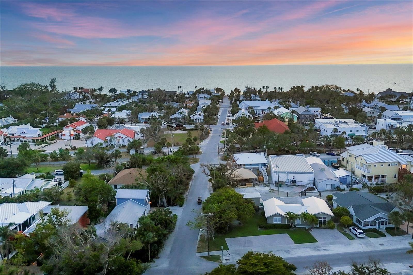 D6143965 Property Photo