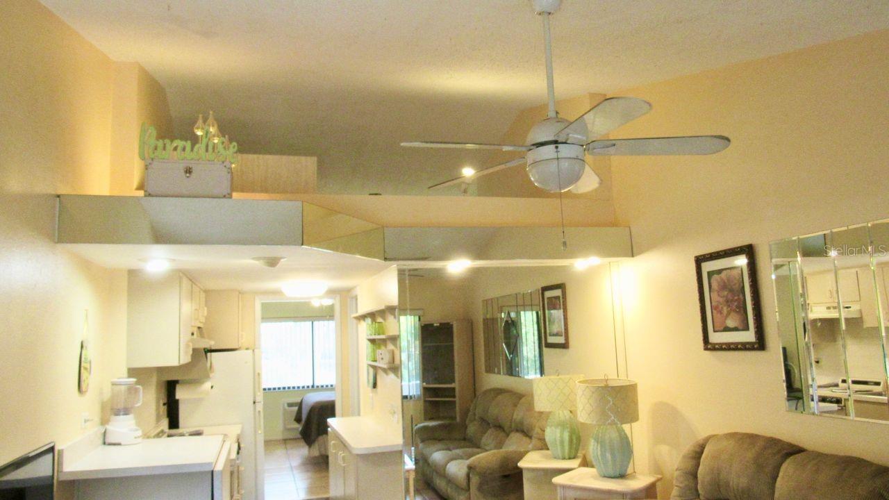 TB8431405 Property Photo