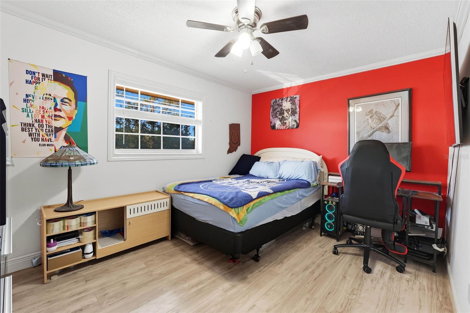 O6347384 Property Photo