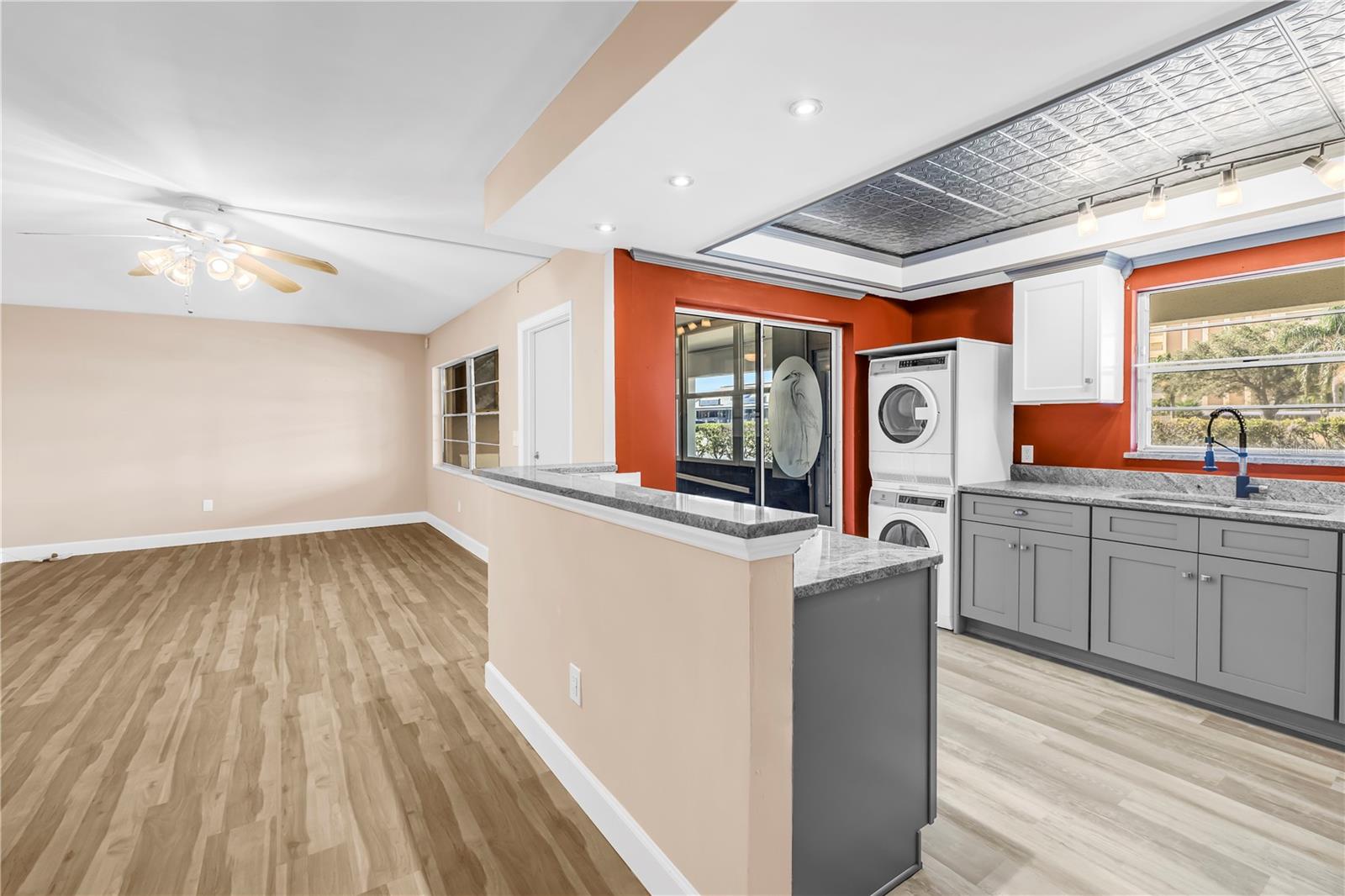 4455 DUHME RD #109, ST PETERSBURG, FL, 33708