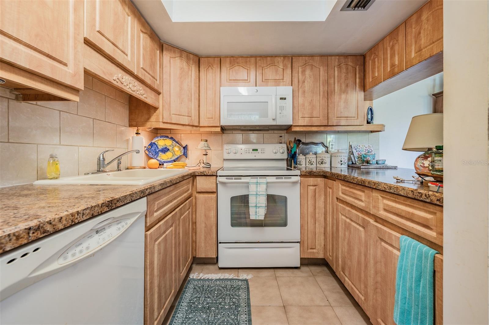 503 WINDRUSH BAY DR, TARPON SPRINGS, FL, 34689