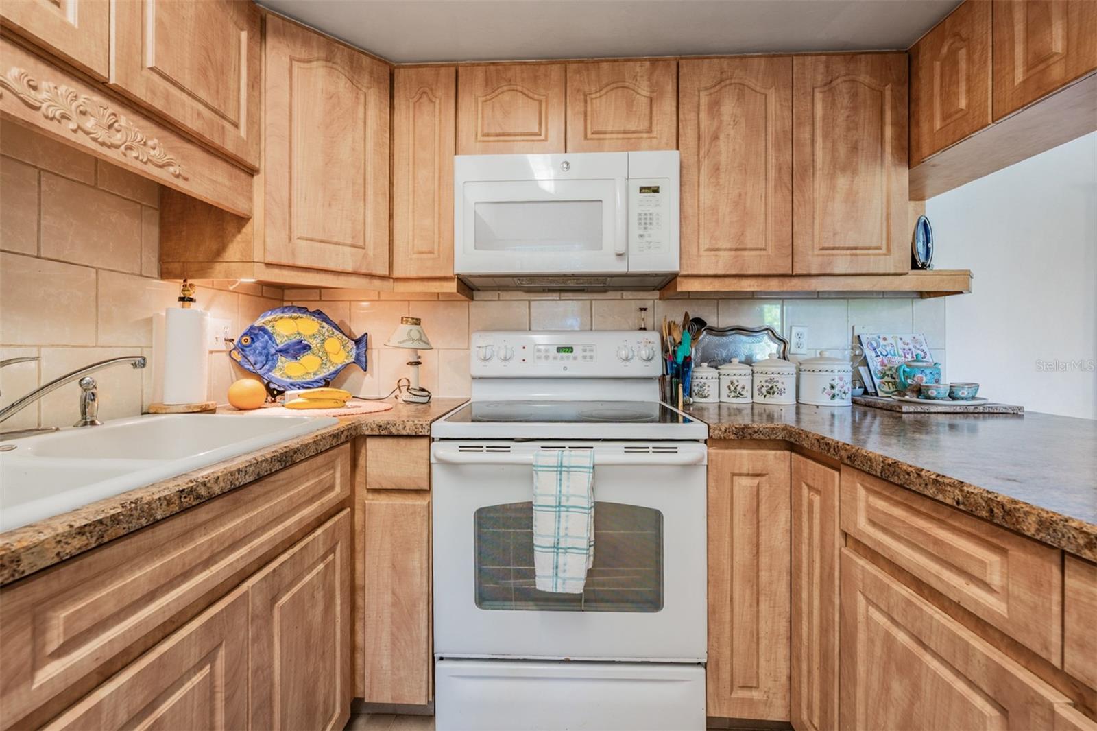 503 WINDRUSH BAY DR, TARPON SPRINGS, FL, 34689