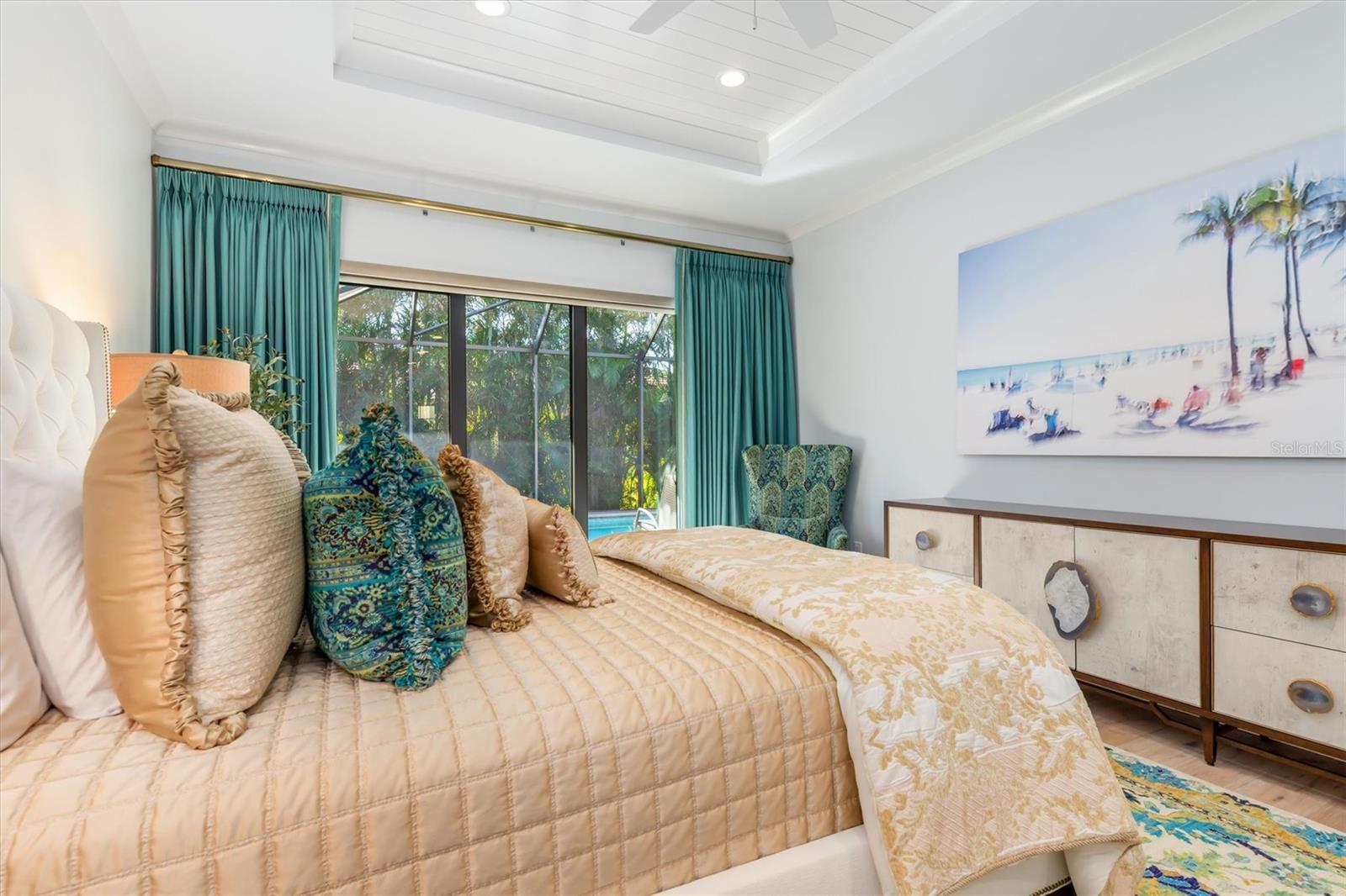 A4666317 Property Photo