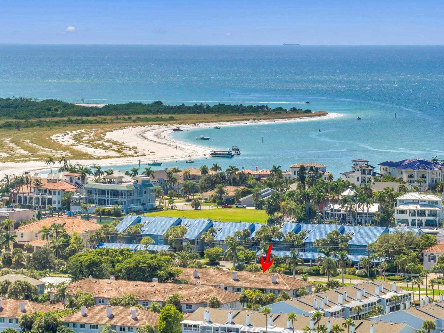 3. Minutes to Iconic Beaches and Serene Parks