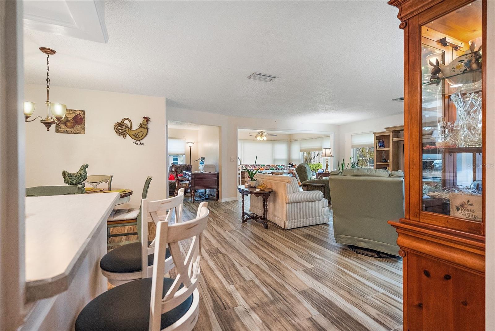 116 ELMWOOD CIR, SEMINOLE, FL, 33777