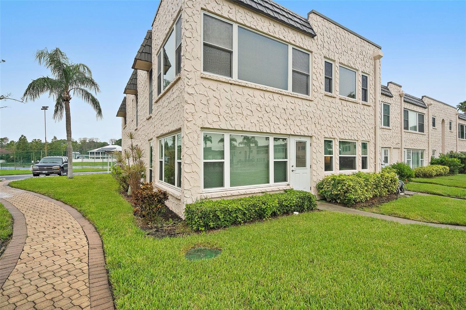 116 ELMWOOD CIR, SEMINOLE, FL, 33777