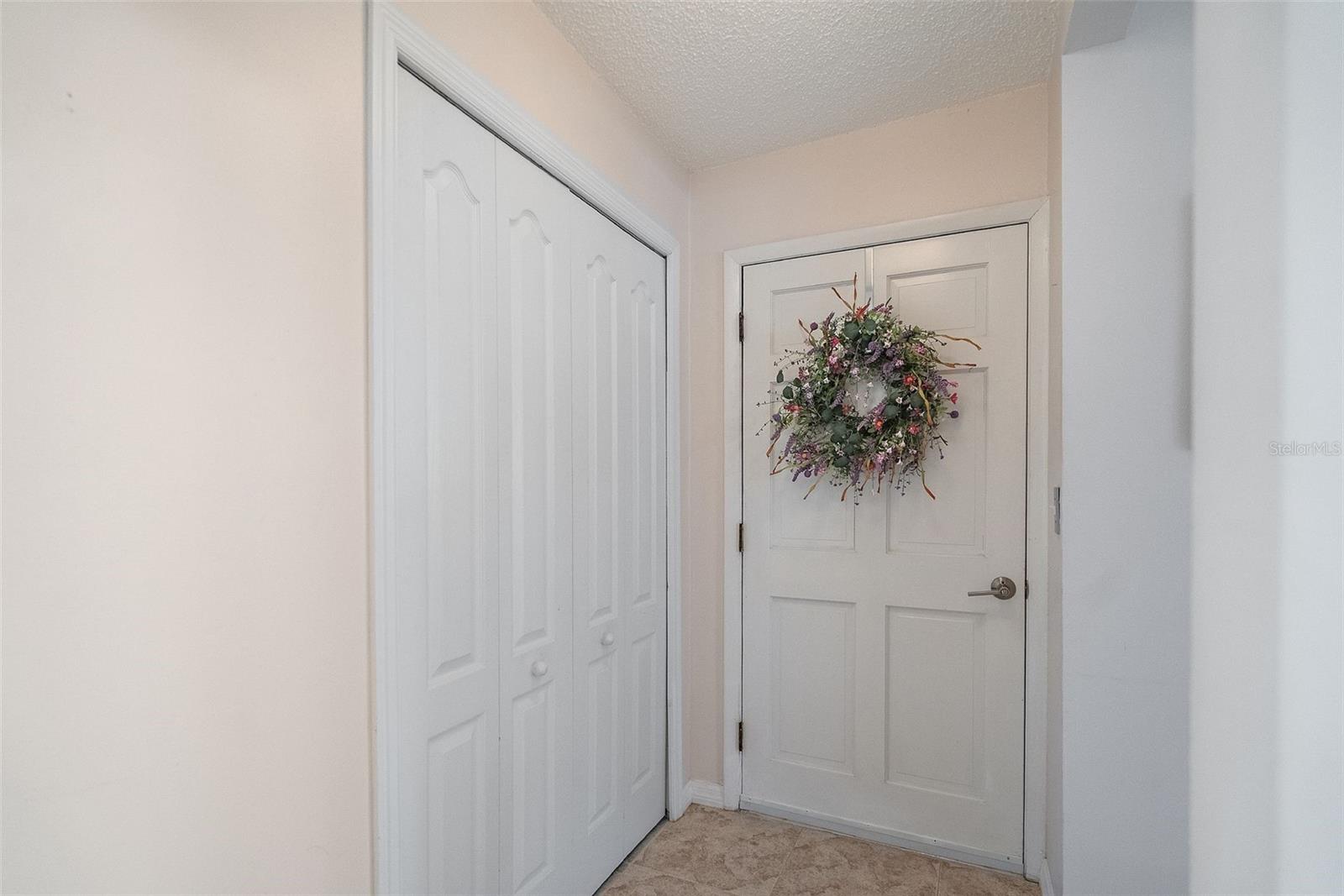 116 ELMWOOD CIR, SEMINOLE, FL, 33777