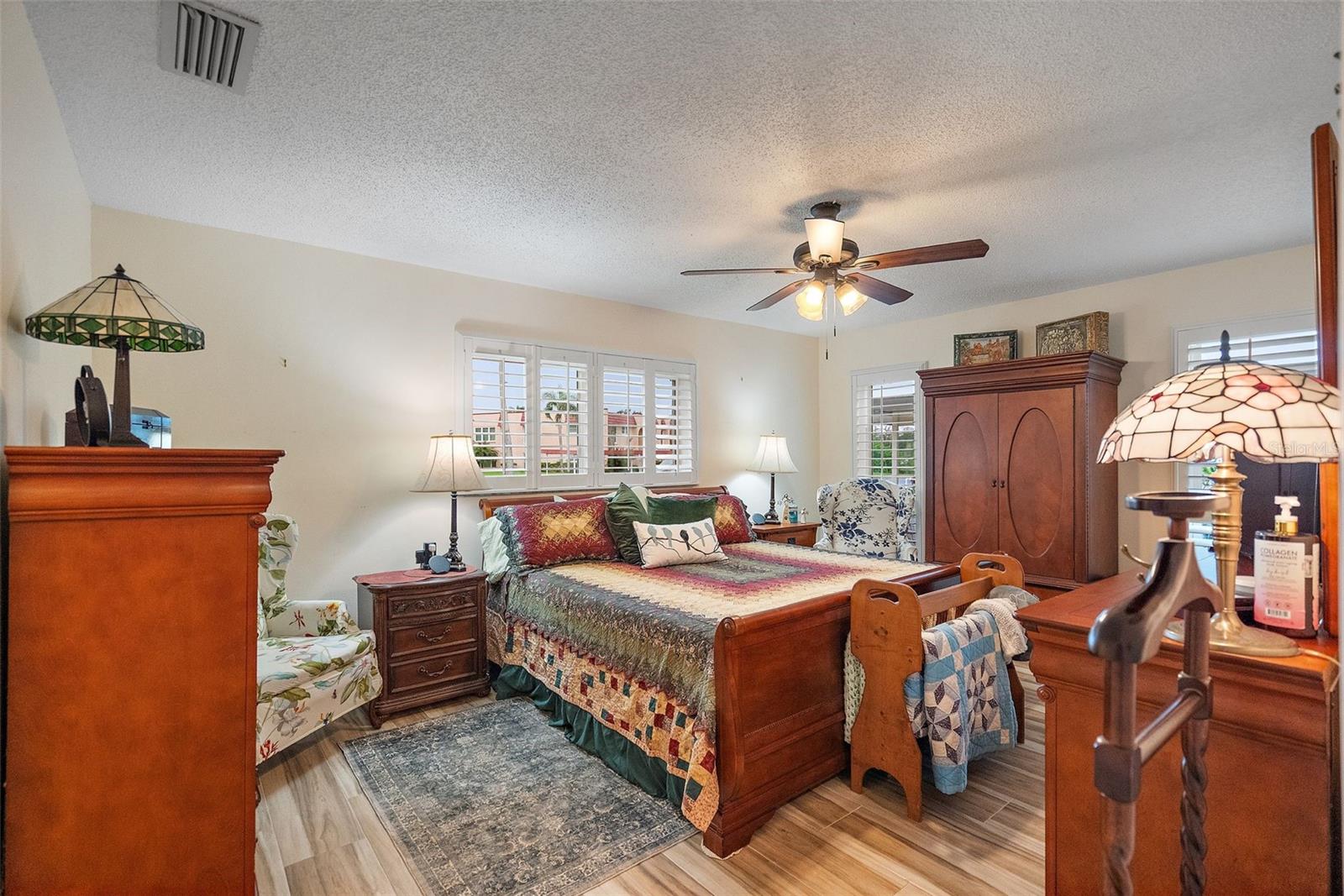 116 ELMWOOD CIR, SEMINOLE, FL, 33777