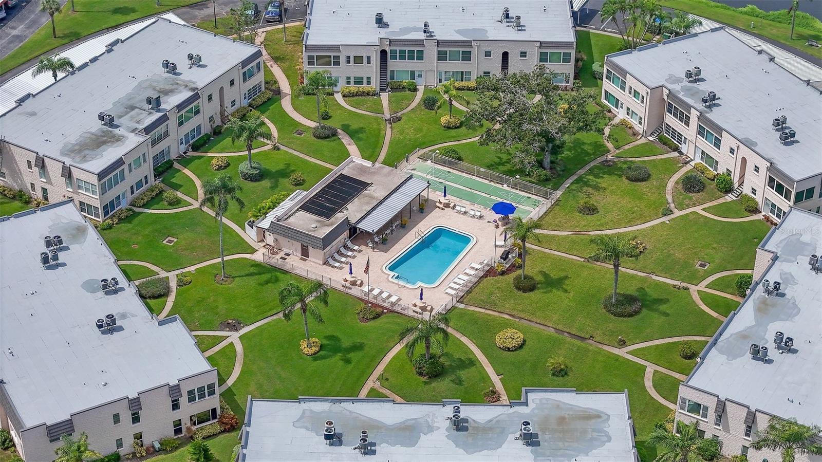 116 ELMWOOD CIR, SEMINOLE, FL, 33777