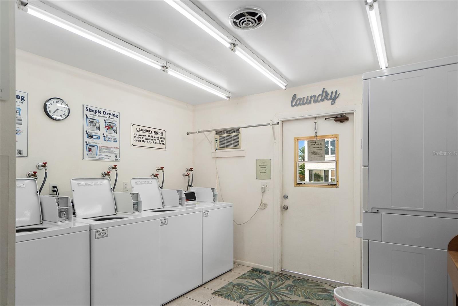 116 ELMWOOD CIR, SEMINOLE, FL, 33777