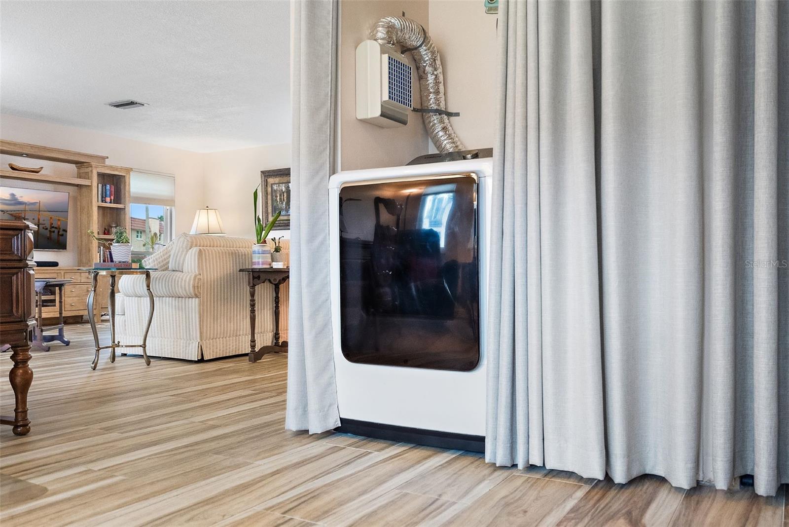 116 ELMWOOD CIR, SEMINOLE, FL, 33777